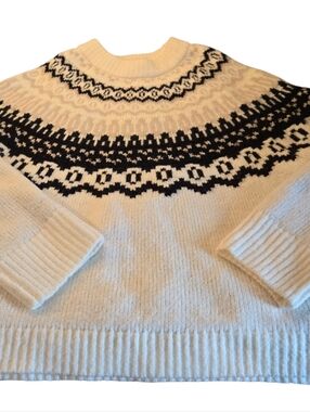 Universal Thread Black & Cream Patterned Knit Sweater Size Med